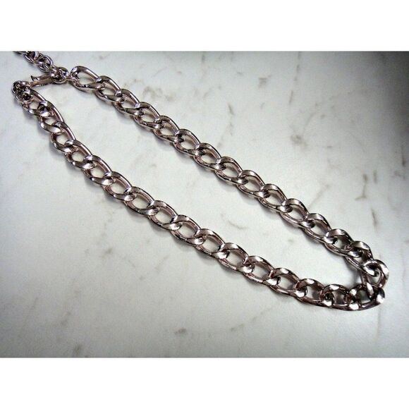 Heavyweight Large Link Silver Tone Necklace Adjustable Classic Style 16" + 1.5" - Picture 4 of 4